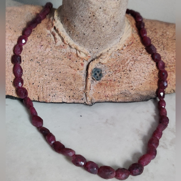 Genuine Faceted Rubies Necklace w/Sterling Silver Clasp - Picture 6 of 16